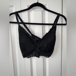 Auden Black Brallette